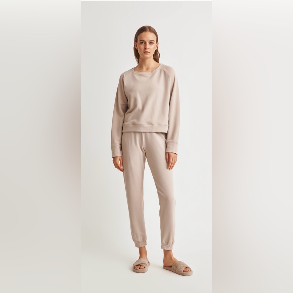 skin organic lounge set